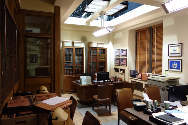 Int. Erin's Office