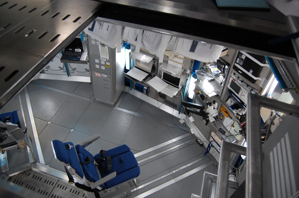 Int. Command Module