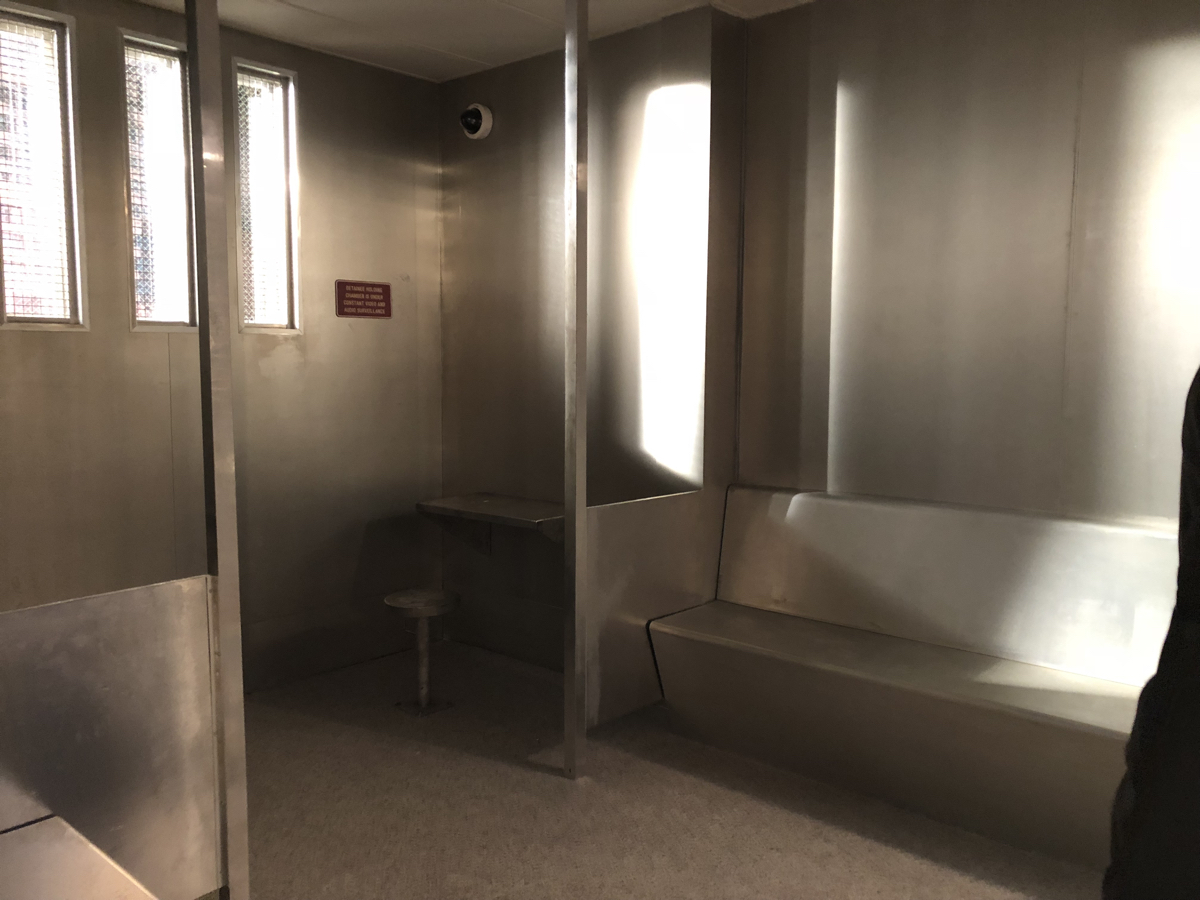 Int. Court Room Holding Cell