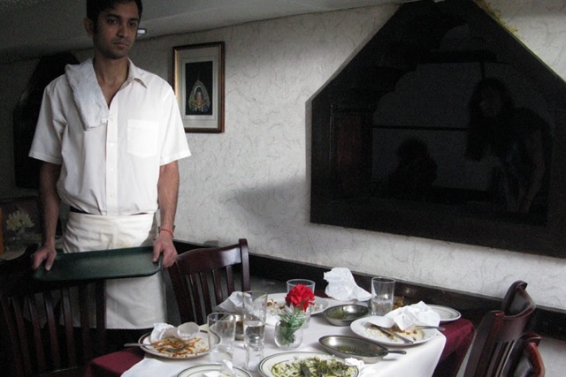 Int. Coconut Grove Restaurant